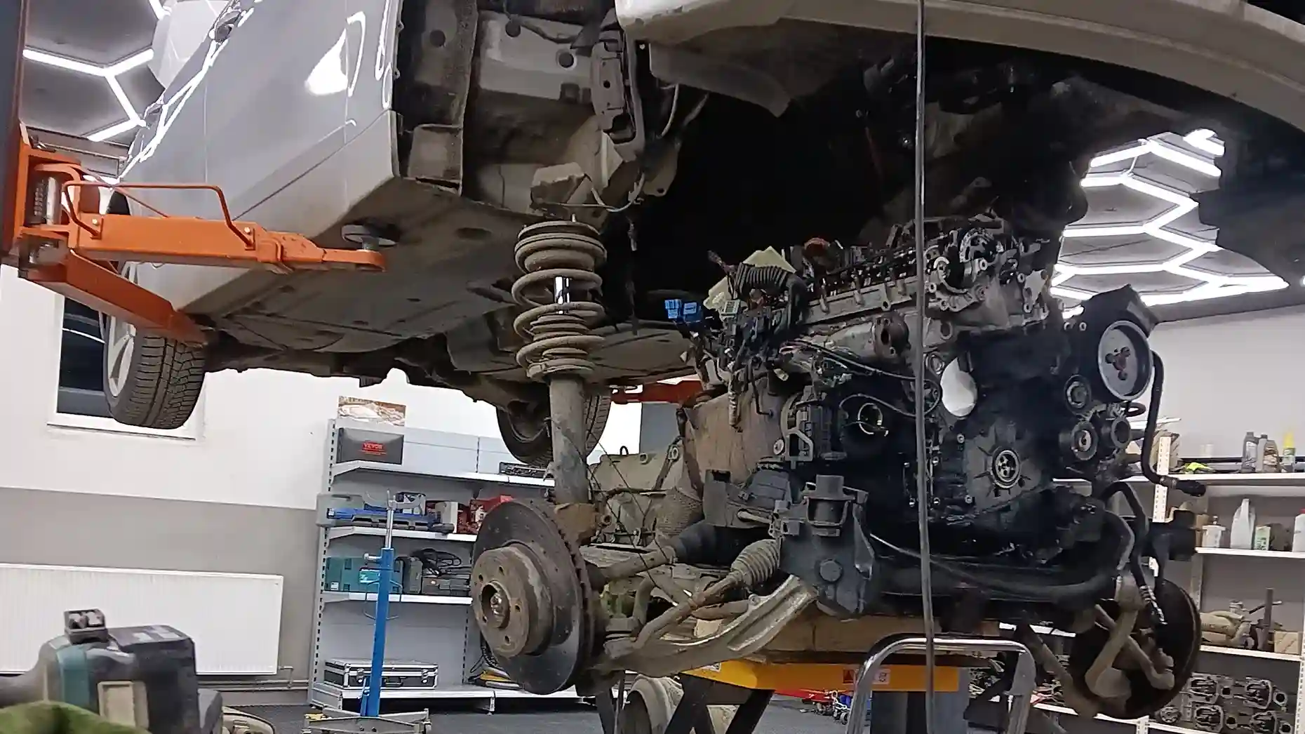 výmena reťazových rozvodov BMW